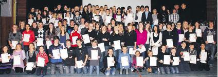 Foto: Die besten Nachwuchs-Sportler des Jahres 2009 in Schwandorf / Foto: Mittelbayerische