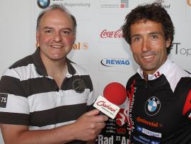 Foto: Armin Wolf im Interview mit Peter Schlickenrieder. Foto: Robert Torunsky